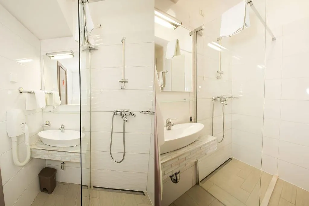 SINGLE STANDARD Room, Hotel Galija, Istria