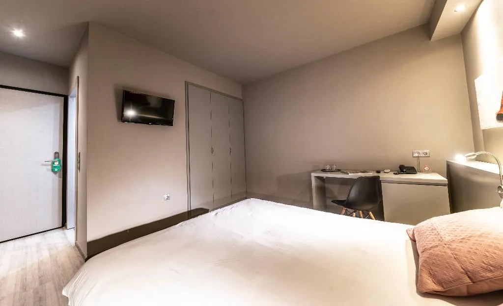 DOUBLE SUPERIOR Room, Vergina, Halkidiki