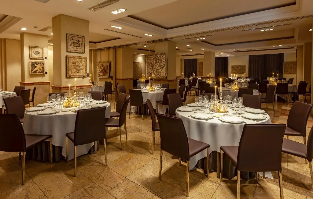 Conferences, Hotel Villa Real, Madrid