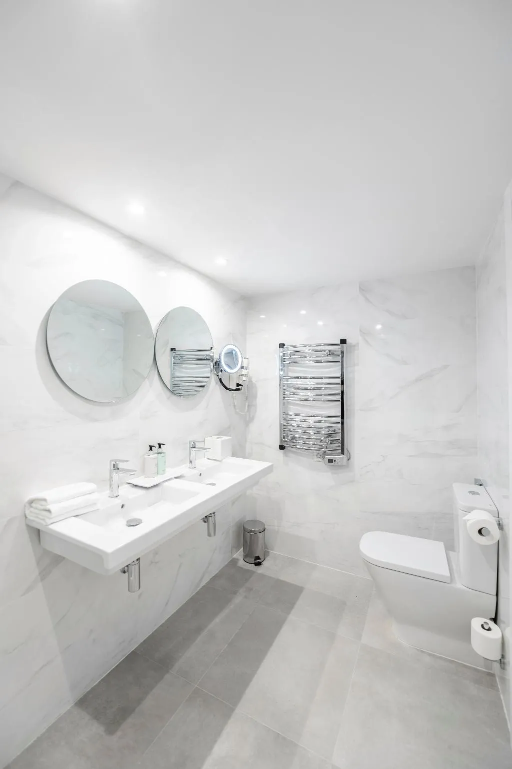 SUITE CAPACITY 4 Room, Hesperia Barri Gòtic, Barcelona