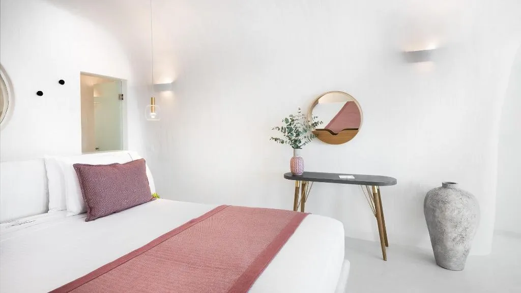 Room, Maregio Suites, Santorini