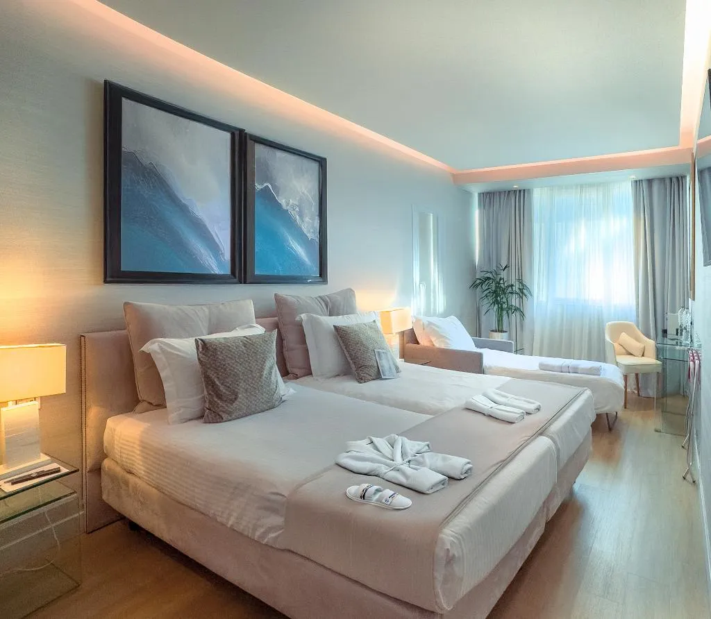 TRIPLE BASIC Room, St. George Lycabettus, Athens