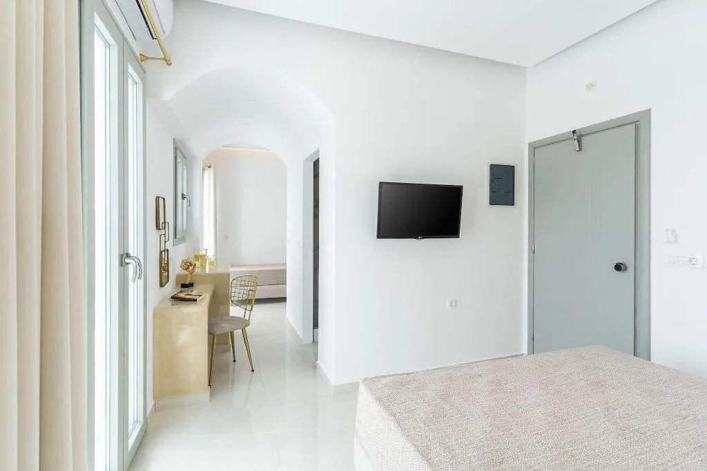 Room, Golden Star, Santorini