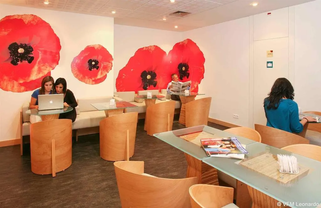 Sports and Entertainment, ibis Braga Centro, Porto