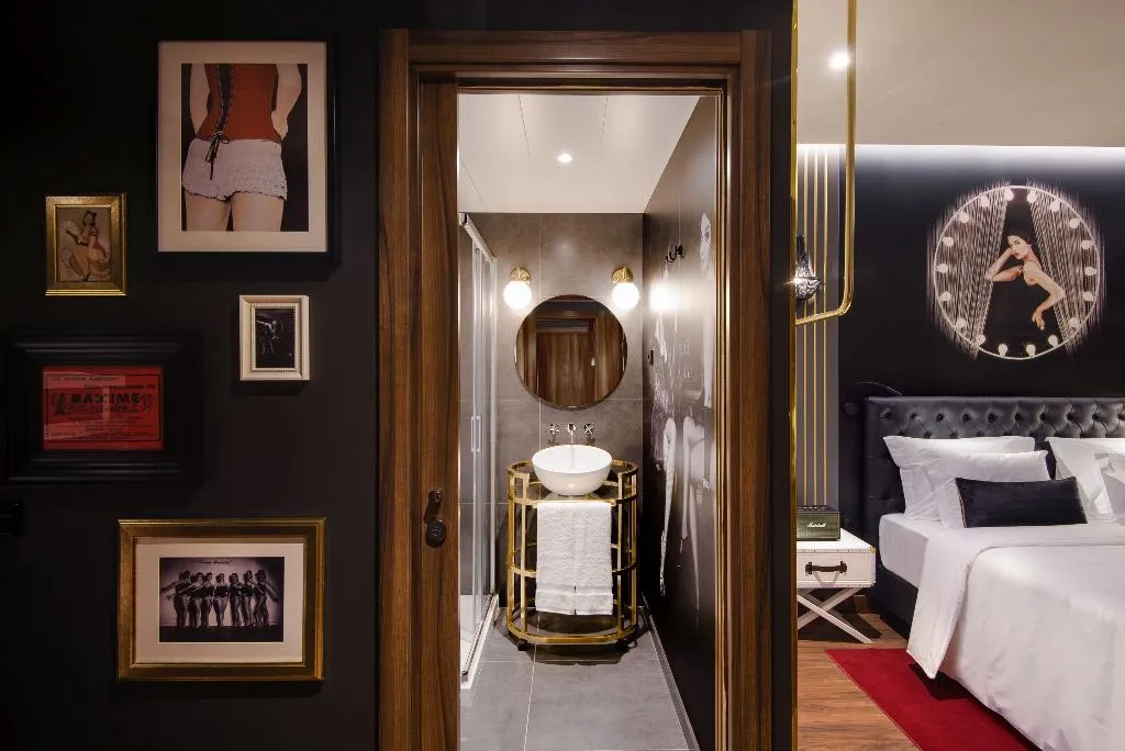 Double or Twin STANDARD Room, Maxime Boutique Hotel Avenida da Liberdade, Lisbon
