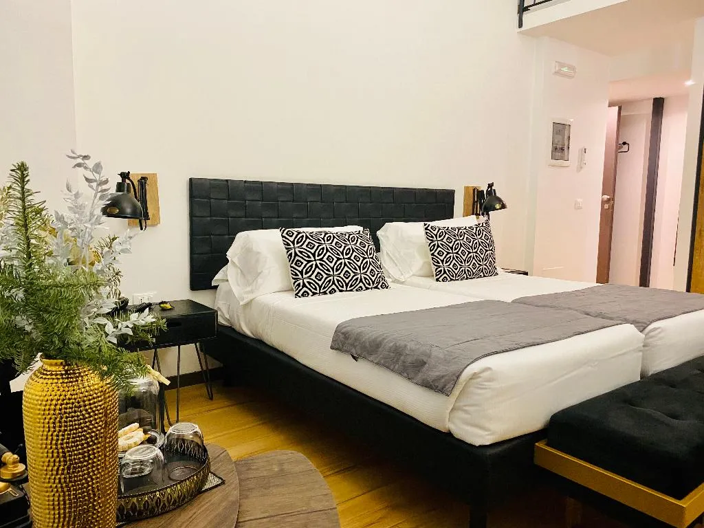 STUDIO DUPLEX Room, Intomilan Aparthotel Galleria Duomo, Milan