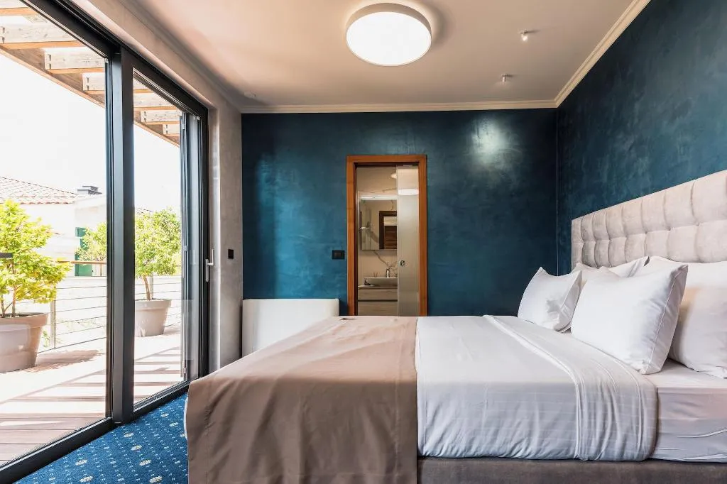 Room, Armerun Heritage Hotel & Residences, Split