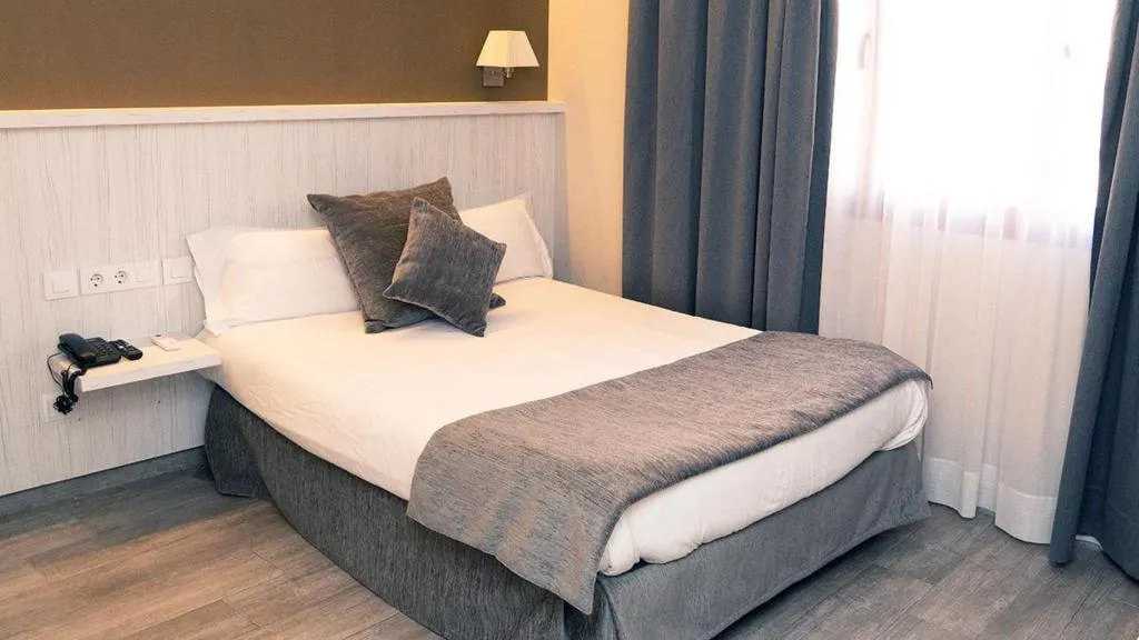 Room, Coronado, Barcelona