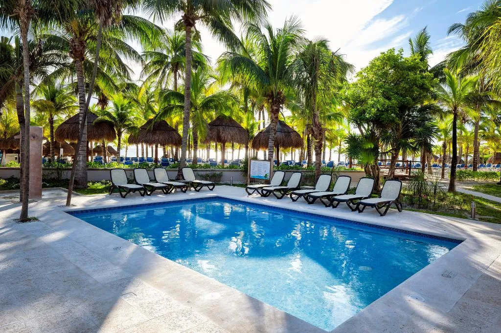 Pool, Viva Azteca by Wyndham Trademark All Inclus Resort, Cancun Area