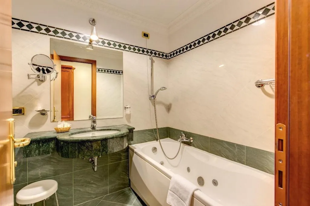 Room, Contilia, Rome