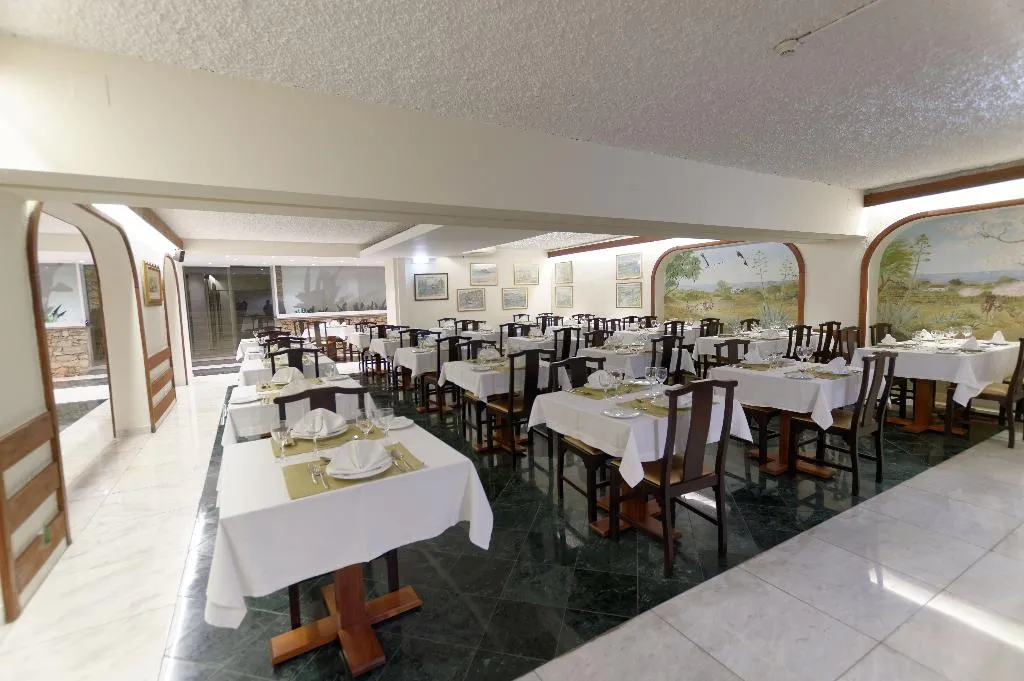 Restaurant, Carvoeiro Garden Hotel, Algarve