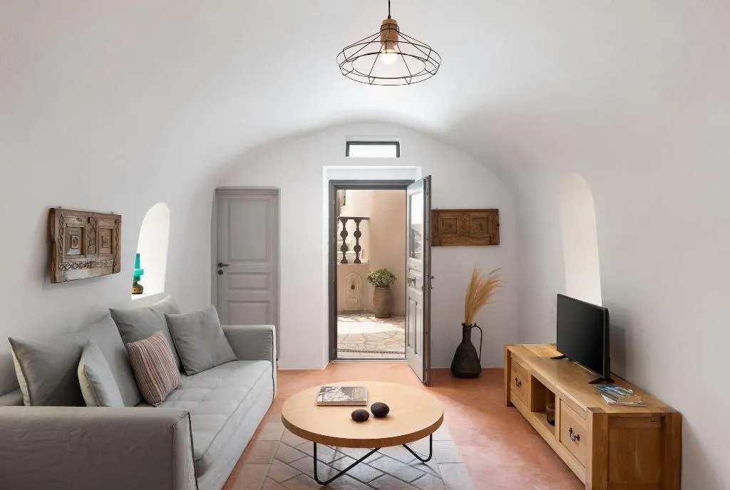Room, Kastro Mansion, Santorini