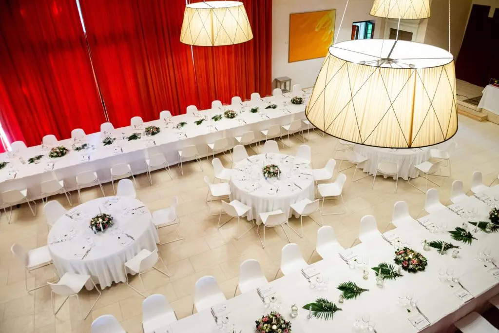 Conferences, La Barchessa di Villa Pisani, Venice