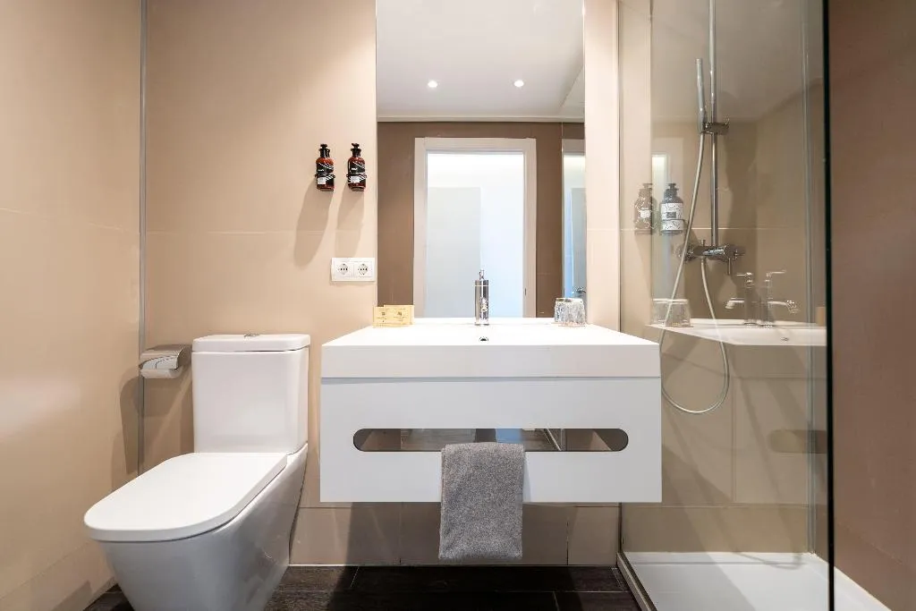 TOWNHOME SEA VIEW Room, Innside Alicante Porta Maris, Costa Blanca