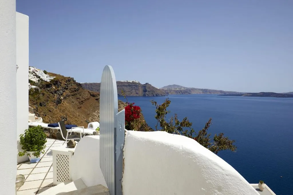 Room, Allure Breeze Suites, Santorini