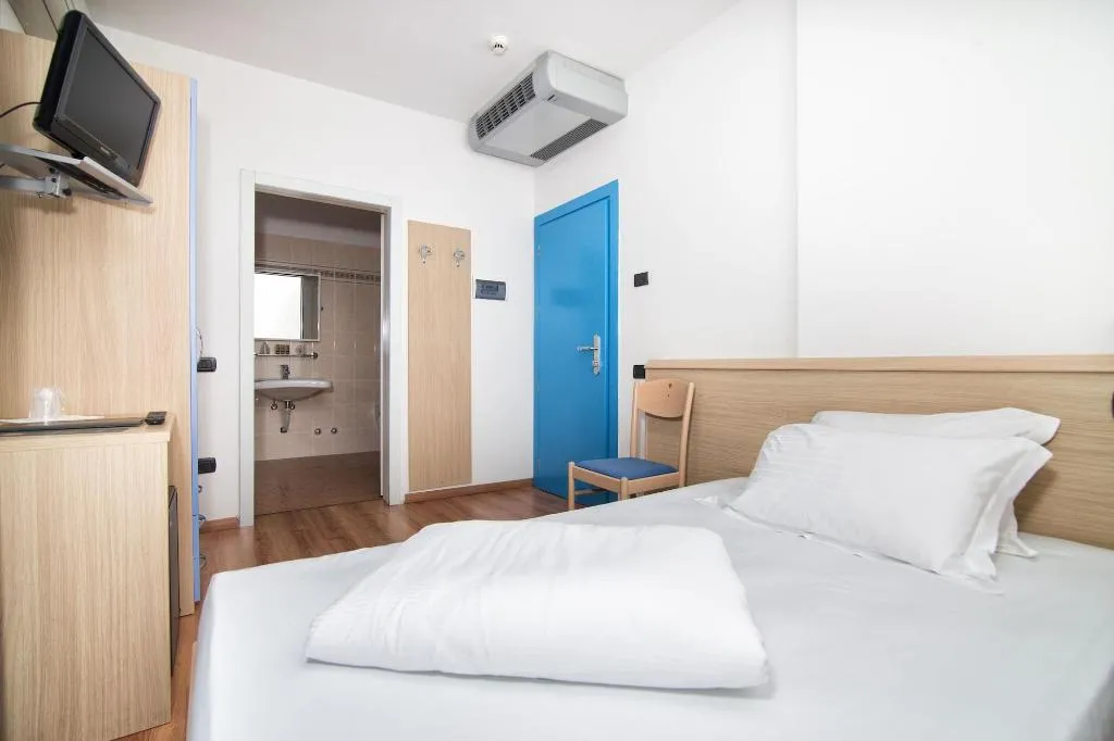 Room, MyLAGO Garda Active Hotel, Milan