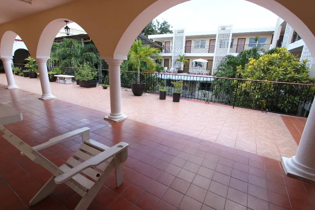 Terrace, Maria de la Luz, Cancun Area