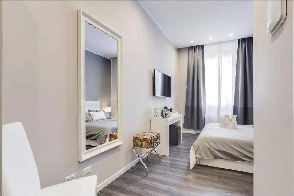 Room, Hanky Suite, Rome