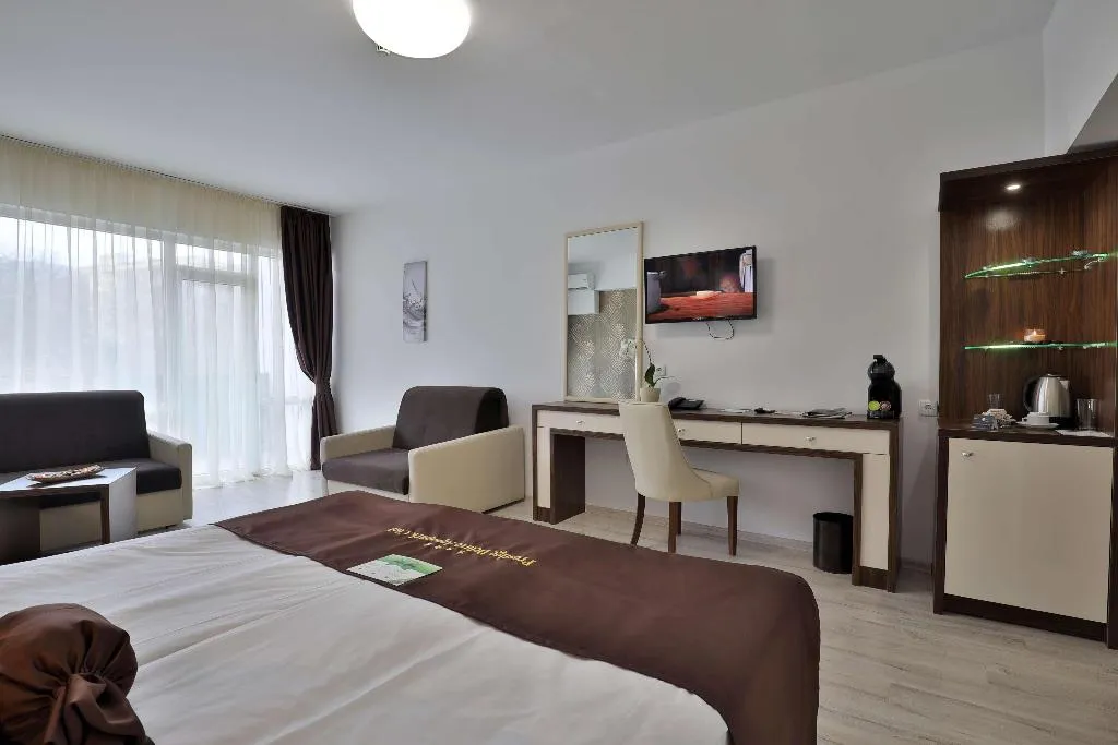 Room, Prestige Deluxe Hotel Aquapark Club, Varna