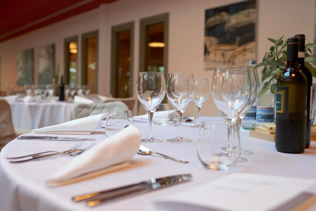 Restaurant, Unahotels Varese, Milan