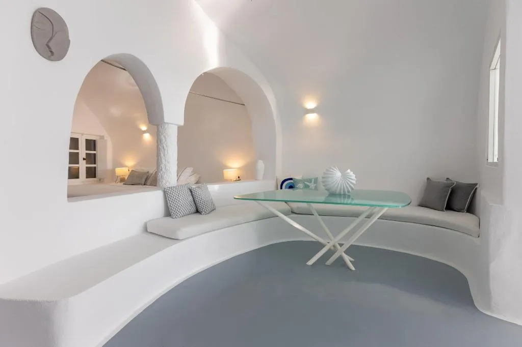 Room, Heavens Edge by Mr and Mrs White, Santorini