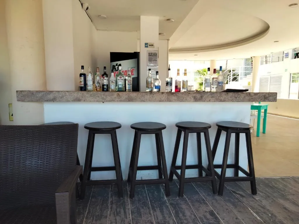 Bar, Playa Maya by MIJ, Playa Del Carmen