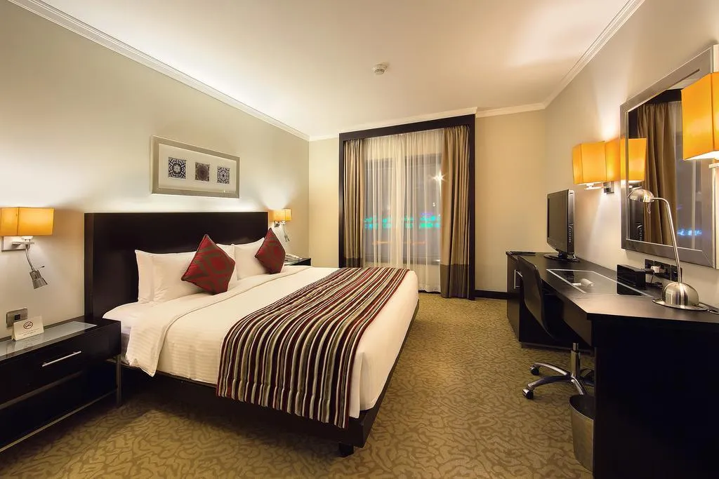 SUITE STANDARD Room, Ramada Plaza by Wyndham Dubai Deira, Dubai