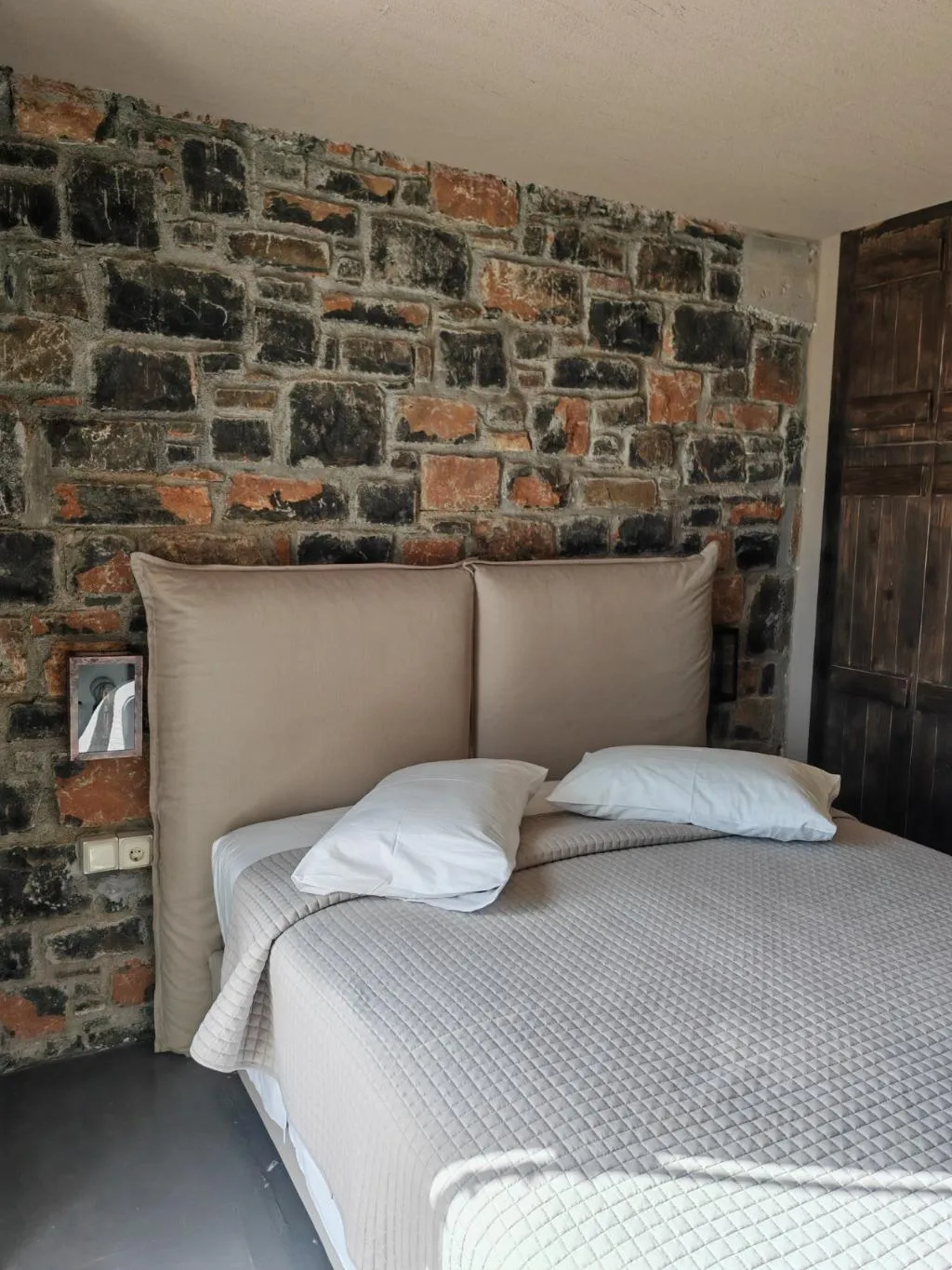Room, Palazzo Greco Villas, Crete