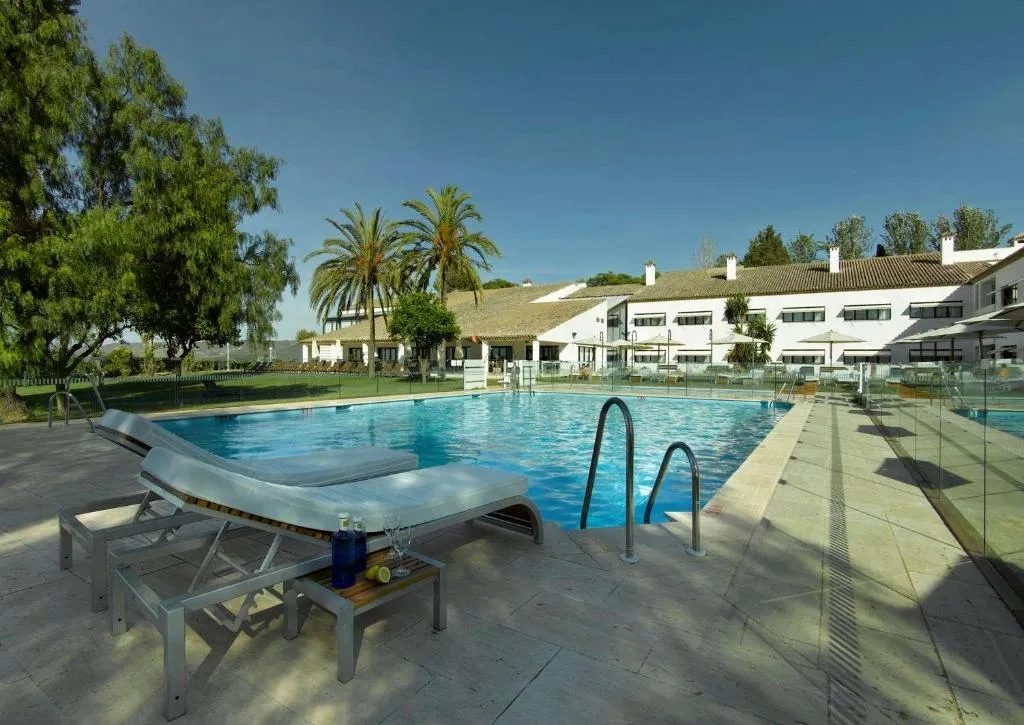 Pool, Parador de Antequera, Andalucia
