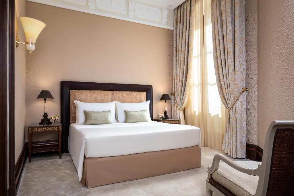 Double or Twin CLASSIC Room, Anantara Palazzo Naiadi Rome Hotel, Rome