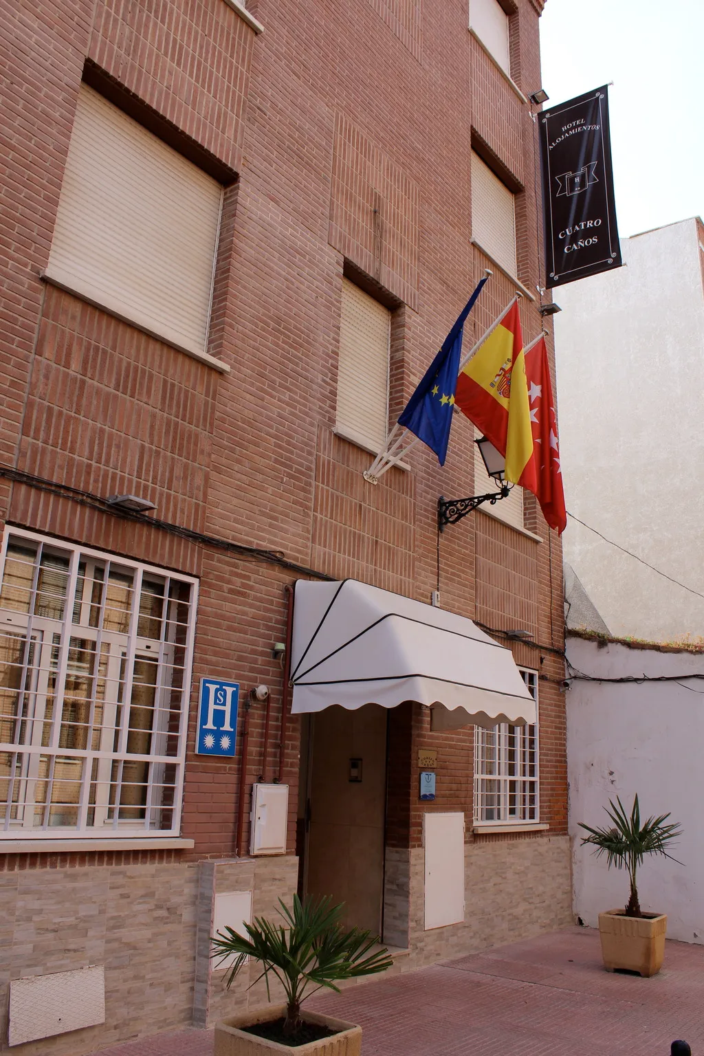 General view, Cuatro Caños, Madrid