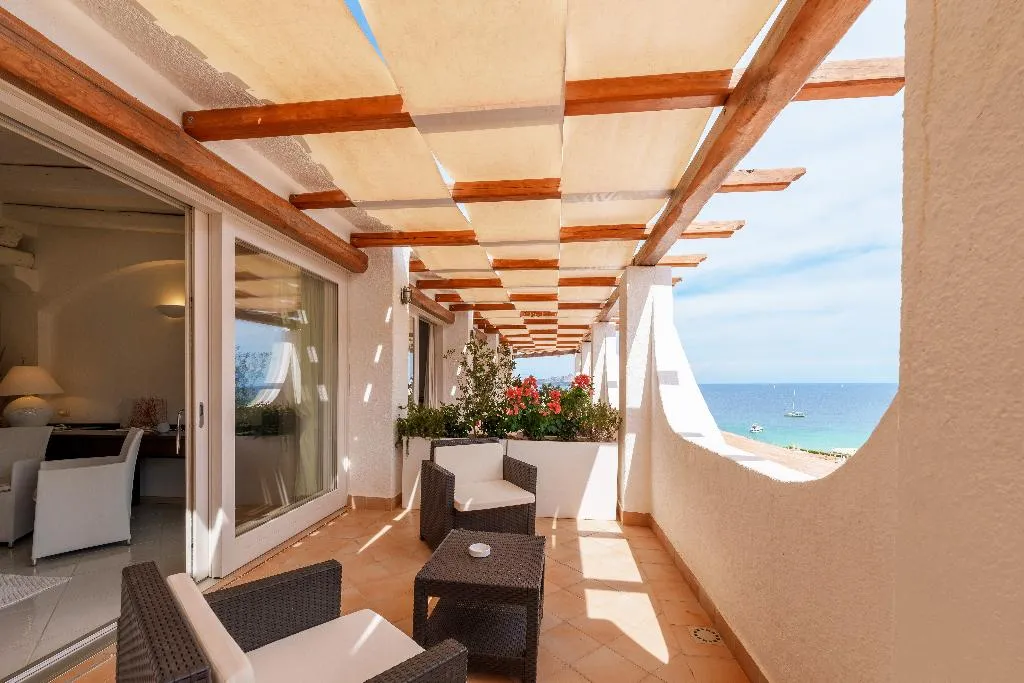 JUNIOR SUITE SEA VIEW Room, Punta Est, Olbia