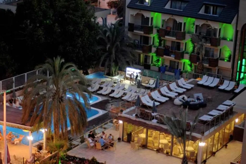Pool, Ambassador Plaza Hotel, Antalya
