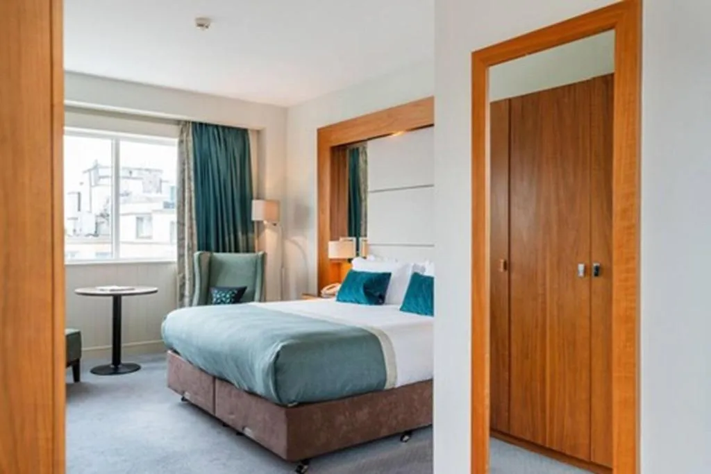 DOUBLE DELUXE KING BED Room, Portmarnock Hotel and Golf Links, Dublin