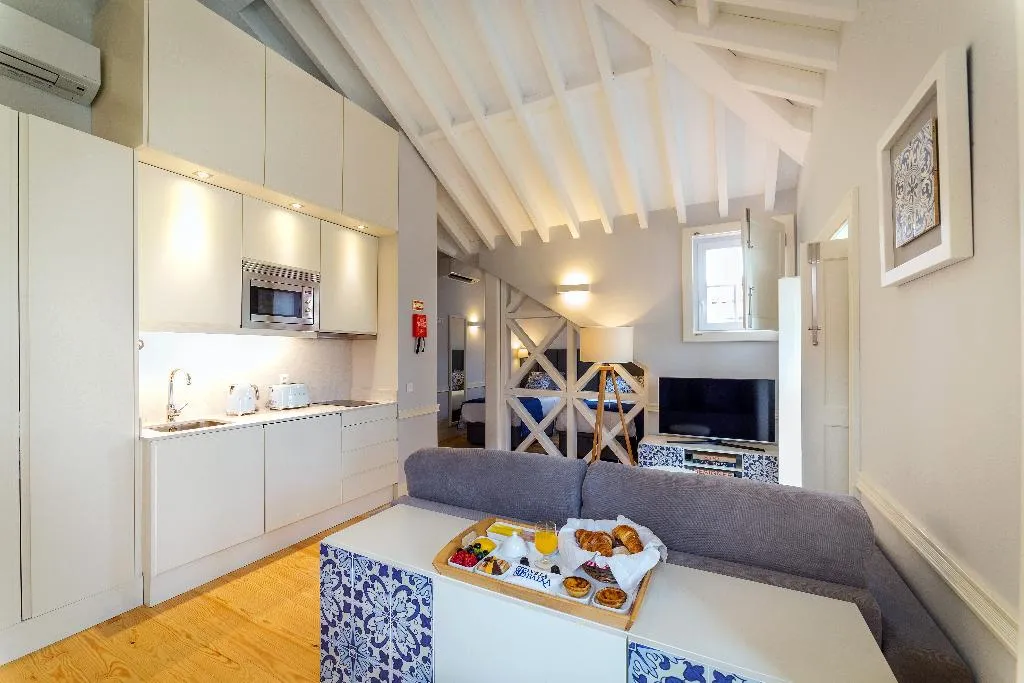 STUDIO DELUXE Room, Villa Baixa Luxury Apartments, Lisbon