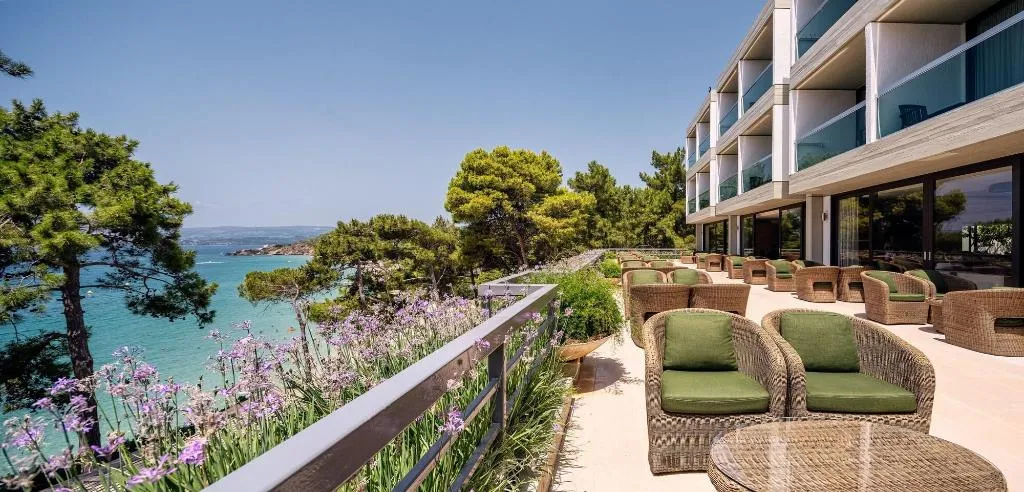 Terrace, White Rocks Hotel Kefalonia, Kefallinia