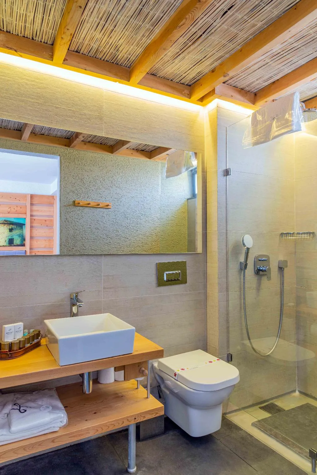 TRIPLE DELUXE GARDEN VIEW Room, Herodot Beach Hotel, Bodrum