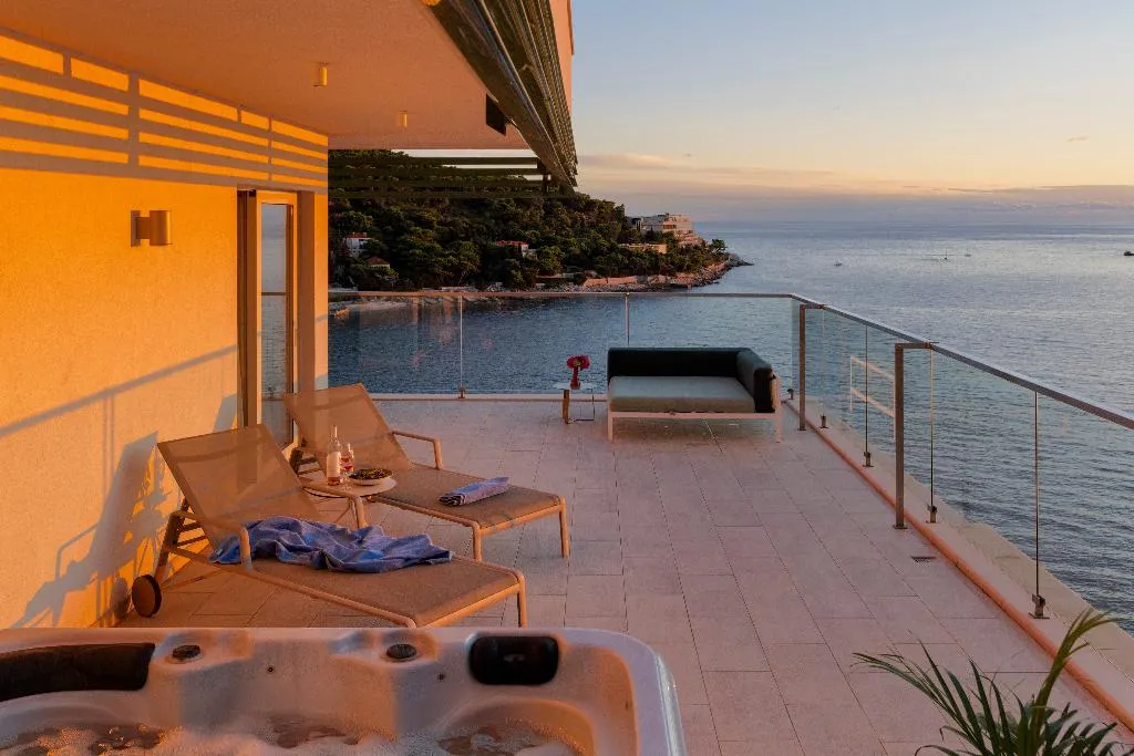 SUITE DELUXE SEA VIEW Room, Hotel More, Dubrovnik