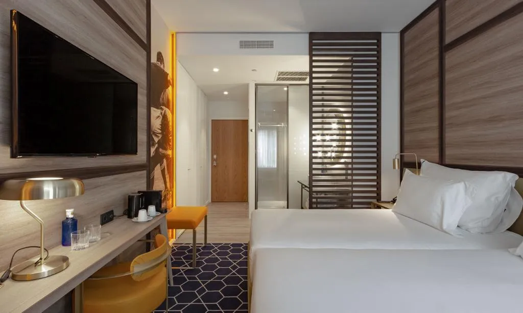 DOUBLE SUPERIOR Room, Pestana CR7 Gran Via, Madrid