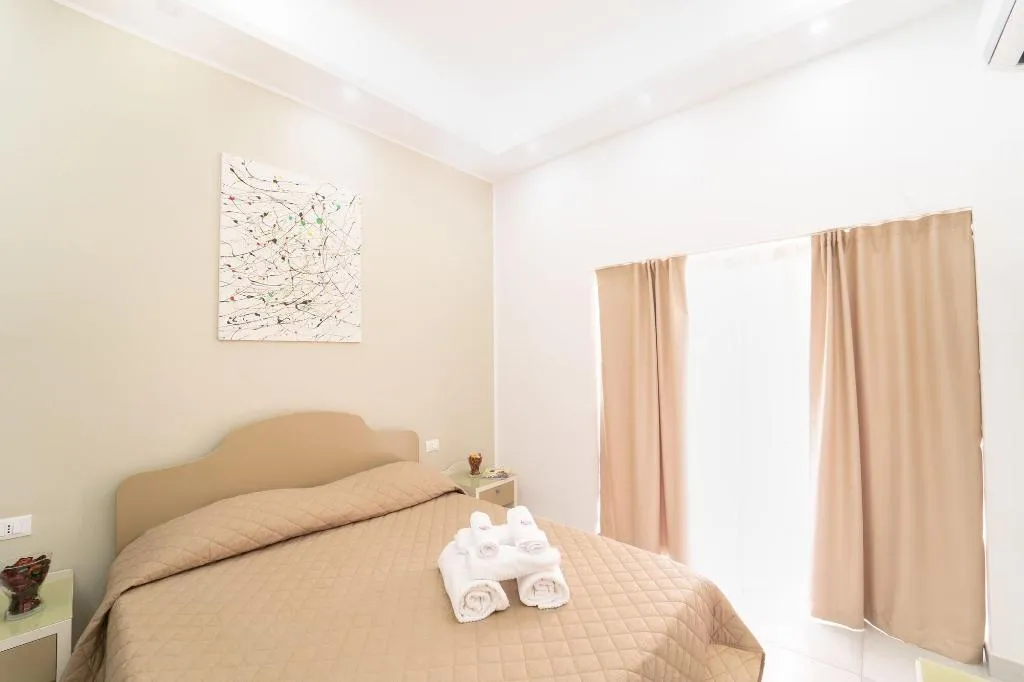 Room, P.C. Boutique H. Napoli Centro, Naples