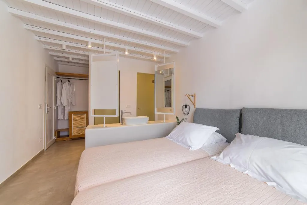 Double or Twin SUPERIOR Room, Vienoula's Garden Hotel, Mykonos