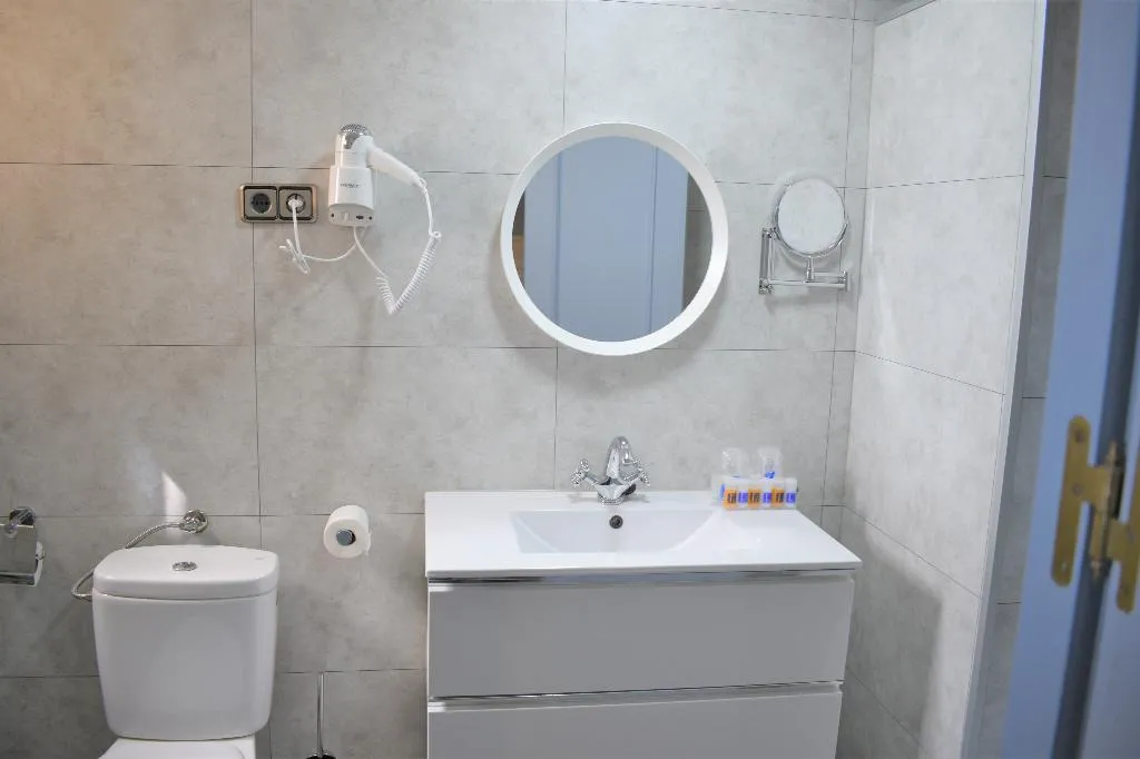 TRIPLE STANDARD Room, Ramblas Barcelona, Barcelona