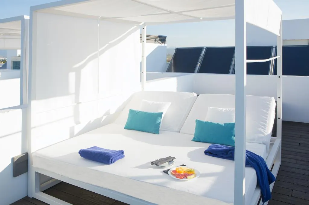 JUNIOR SUITE WITH JACUZZI Room, Hotel Luxor, Majorca