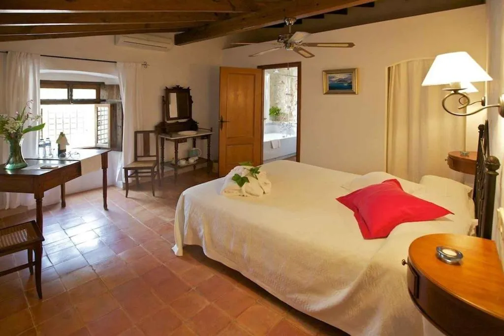 Room, Finca Hotel Es Castell, Majorca