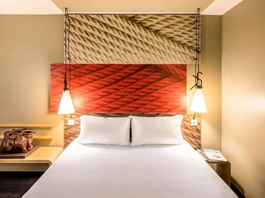 DOUBLE WITH DOUBLE BED Room, Ibis Faro Algarve, Algarve