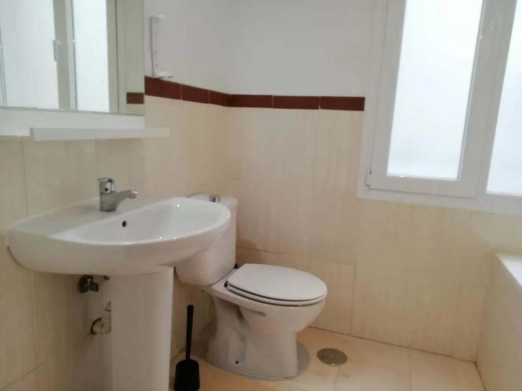 APARTMENT TWO BEDROOMS Room, Smartr Madrid Gran Via 47, Madrid