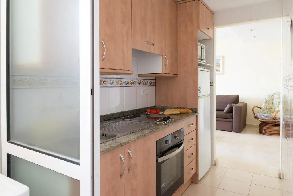 APARTMENT TWO BEDROOMS Room, Apartamentos Gemelos 23-Beninter, Costa Blanca