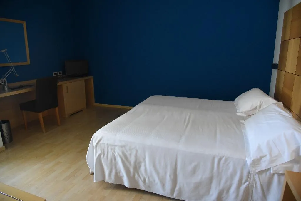 Room, Duca D'Aosta, Venice