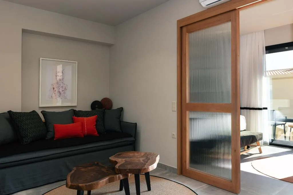 Room, Chapter 02 Gallery Suites, Crete