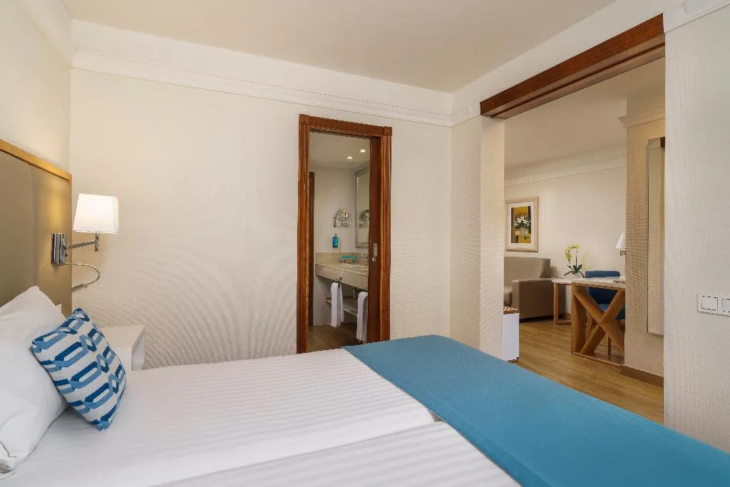 SUITE CAPACITY 3 TWO BEDROOMS Room, Alua Suites Fuerteventura, Fuerteventura